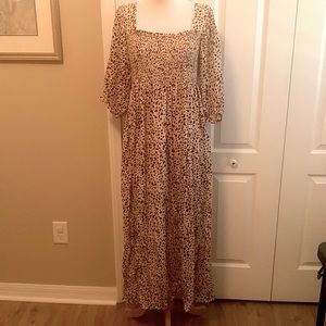 Women’s MIDI Dress Size Med Animal Print in Brown and Tan, Stretch Front.
